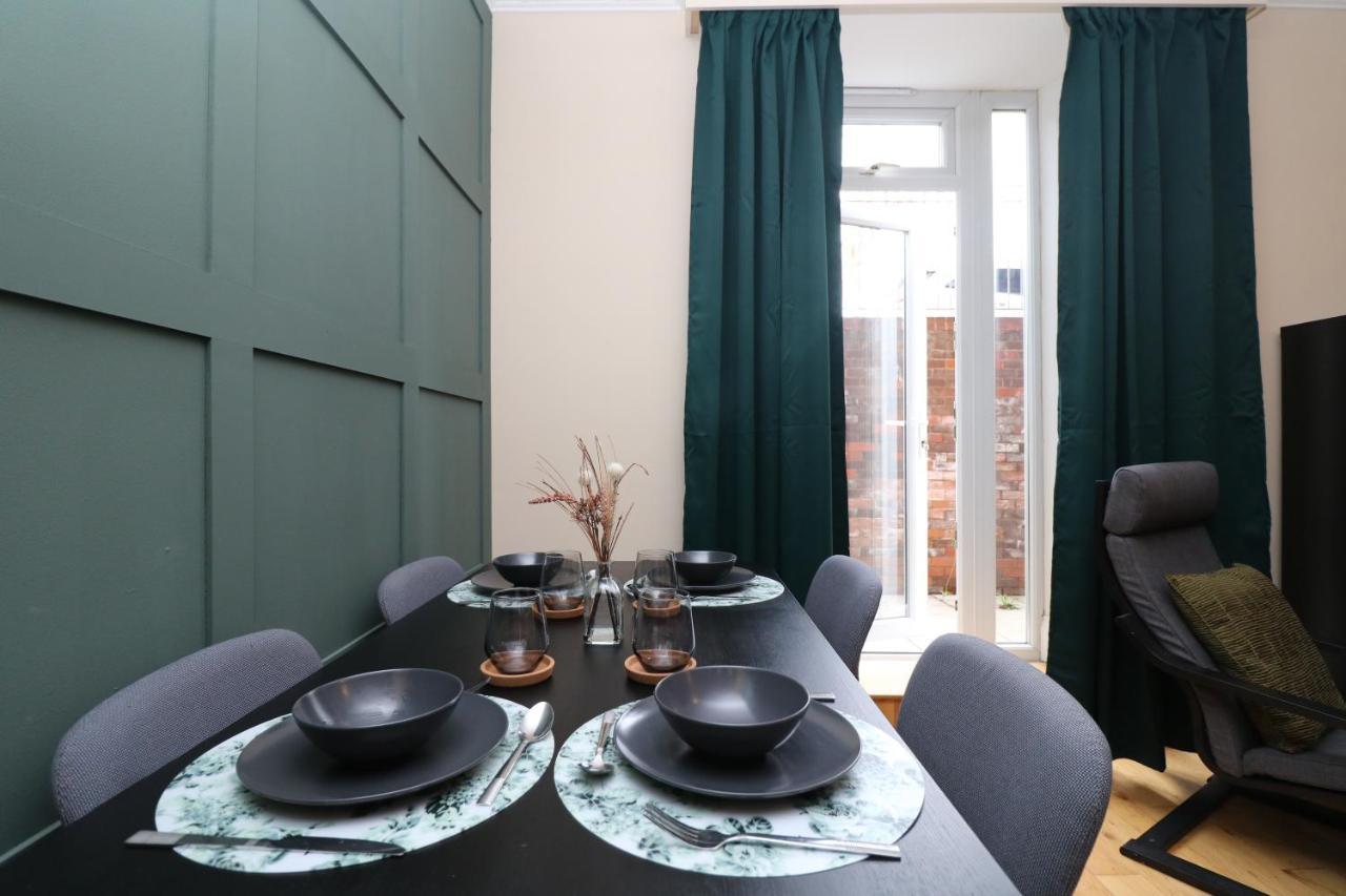 Luxury Spacious 2 Bed Apartment Free Ample Parking 선덜랜드 외부 사진
